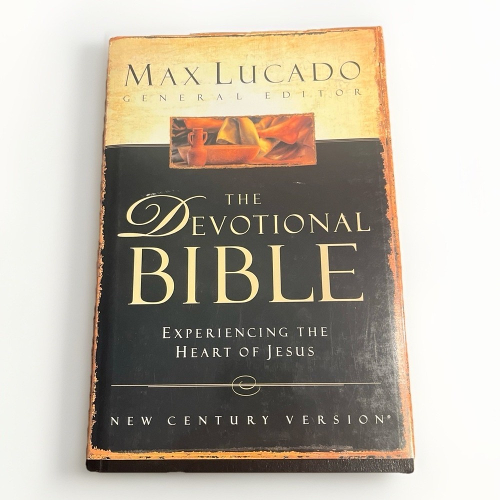 The‎ Devotional Bible Experiencing the Heart of Jesus by Max Lucado 2003 EUC